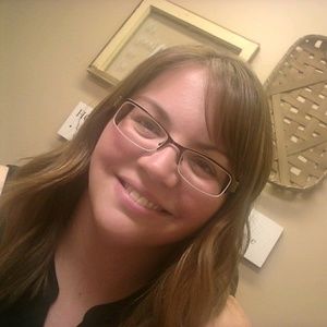 Meet your Posher, Annie